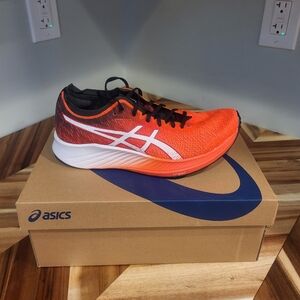 ASICS Womens's Magic Speed - Red and White Size 8